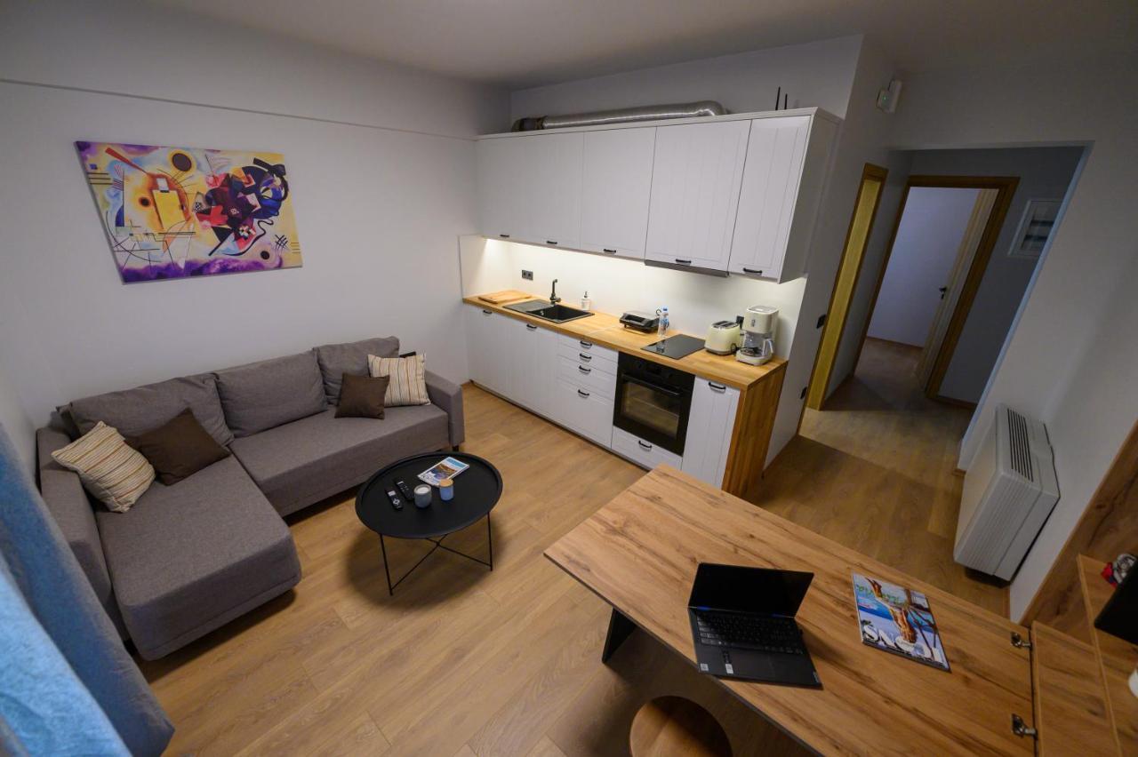 Plato 42 Apartment Kalamata Exterior photo