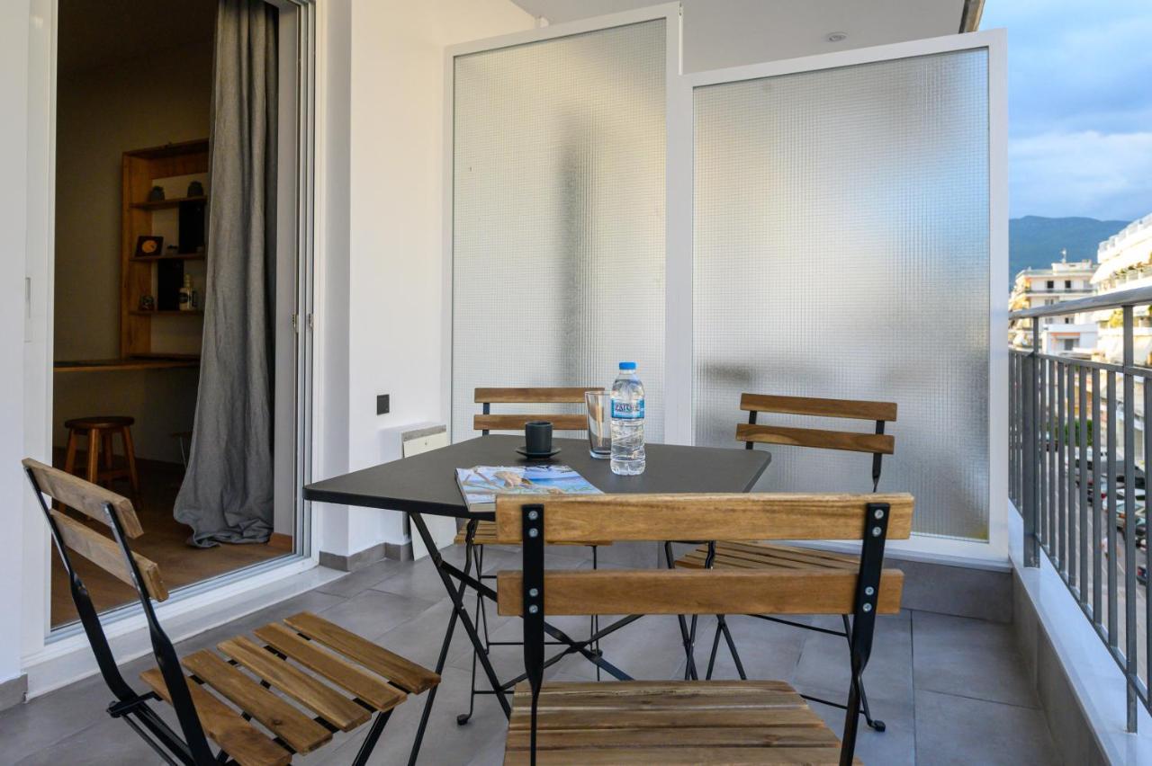Plato 42 Apartment Kalamata Exterior photo